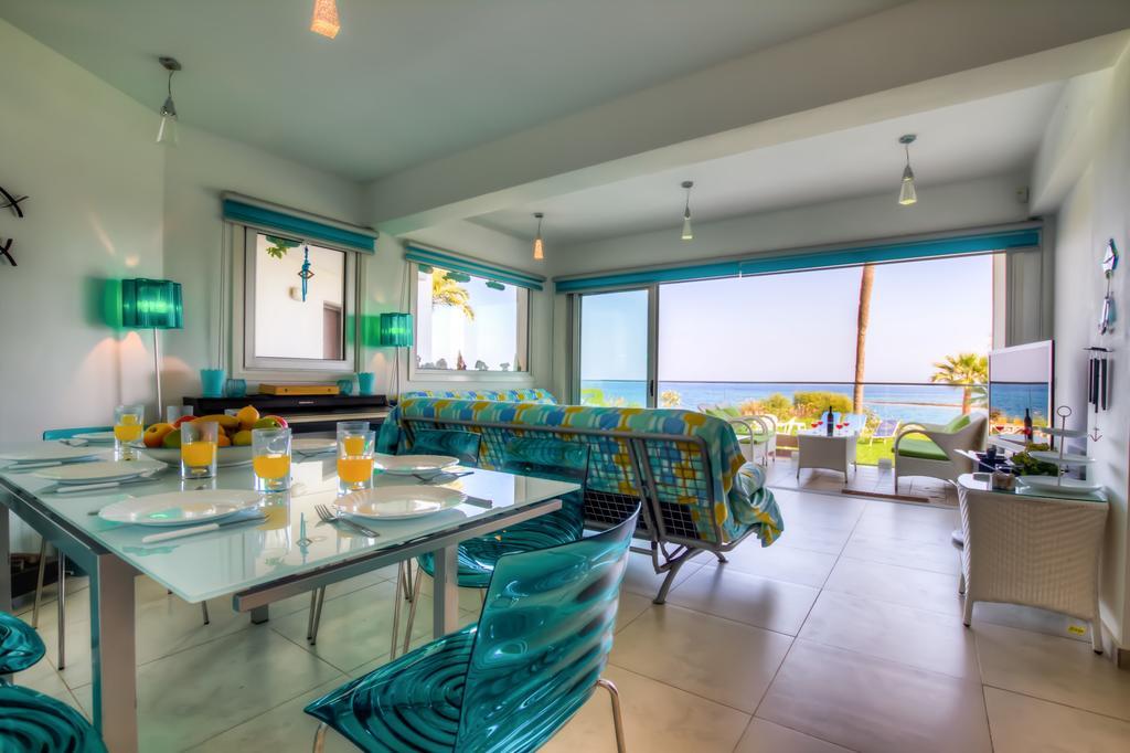 Beachfront Trident Protaras Exterior photo